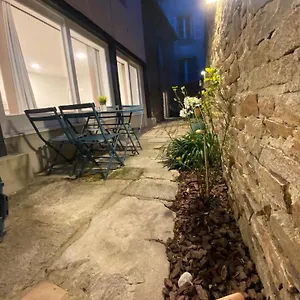 Ty Guenhael Petite Maisonnette Avec Exterieur Intra-muros Proche Port De Appartement Vannes