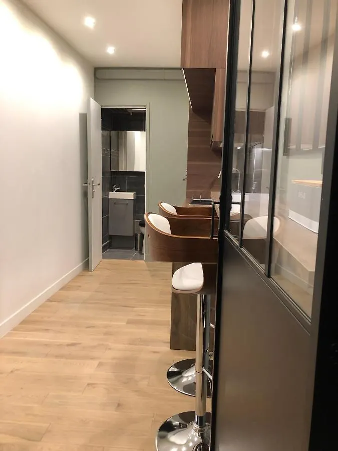 Studio Design Proche Champs-Elysees باريس